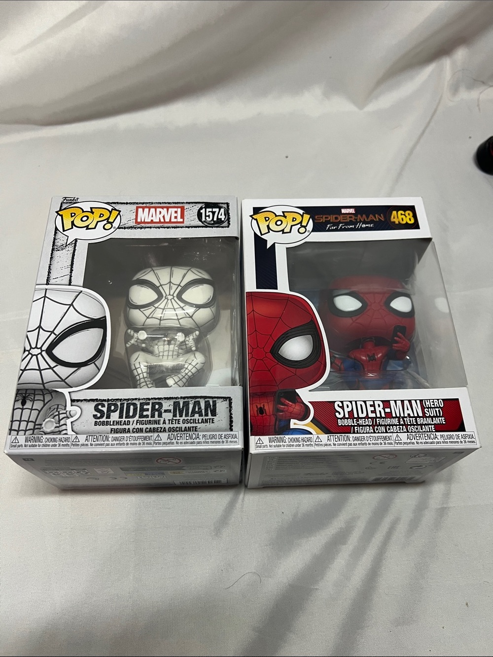 Funko Spider-Man Duo – Black & White and Red